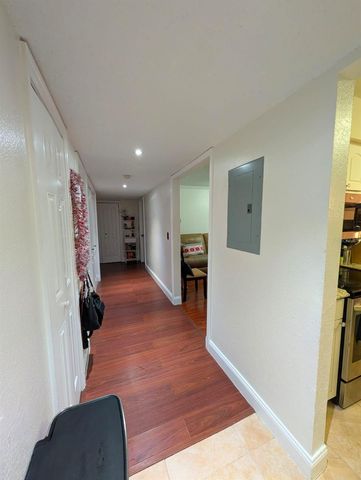 4415 S SEMORAN BOULEVARD 5, Orlando, FL 32822