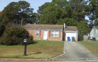 429 Aspen DR, Newport News, VA 23608