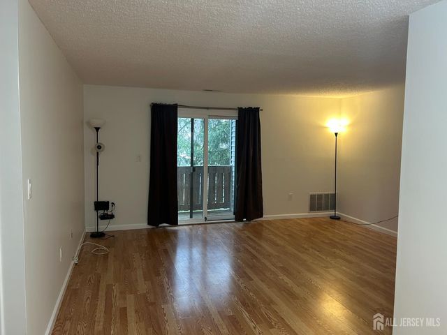 5317 Ravens Crest Drive, Plainsboro, NJ 08536