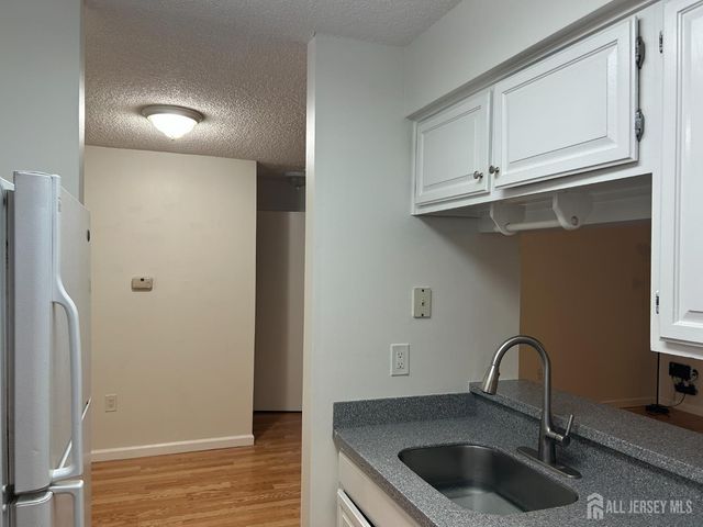 5317 Ravens Crest Drive, Plainsboro, NJ 08536