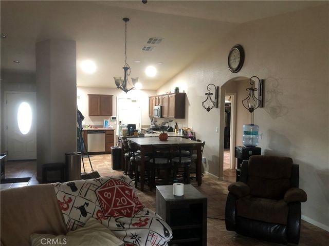 6855 Manzanita Avenue, 29 Palms, CA 92277