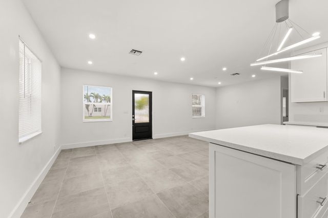 1311 Avenue H, Riviera Beach, FL 33404