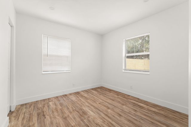 1311 Avenue H, Riviera Beach, FL 33404