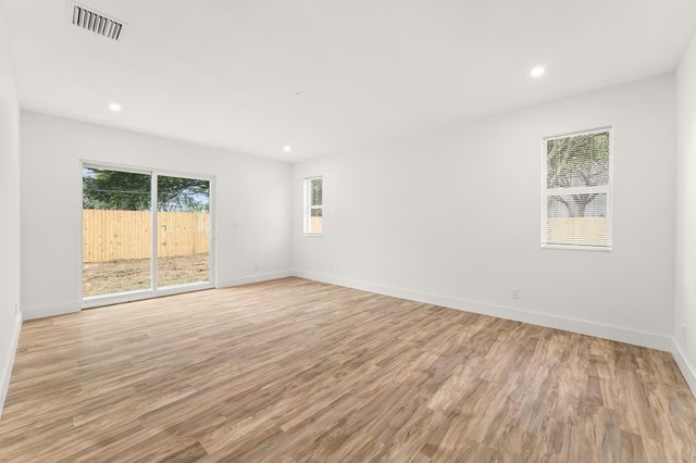 1311 Avenue H, Riviera Beach, FL 33404