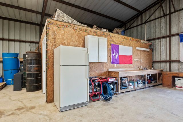 1881 SW County Road 3090, Mount Vernon, TX 75457