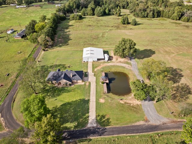 1881 SW County Road 3090, Mount Vernon, TX 75457