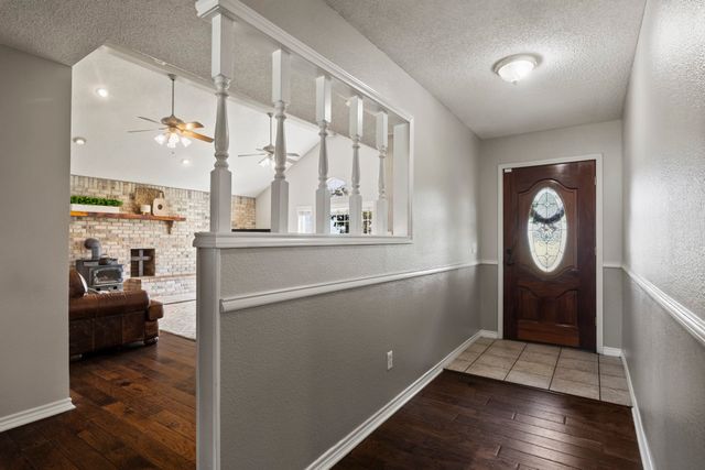 1881 SW County Road 3090, Mount Vernon, TX 75457