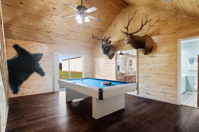 1881 SW County Road 3090, Mount Vernon, TX 75457