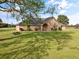 1881 SW County Road 3090, Mount Vernon, TX 75457