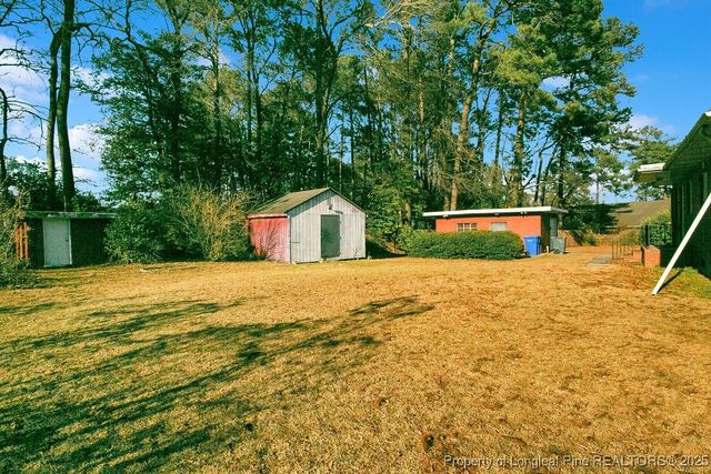 1453 Pamalee Drive, Fayetteville, NC 28303