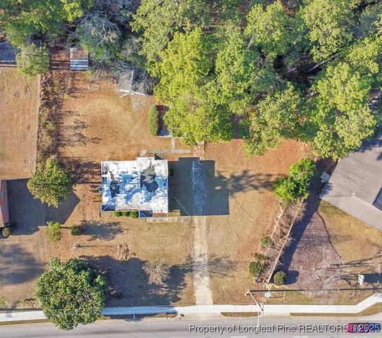 1453 Pamalee Drive, Fayetteville, NC 28303