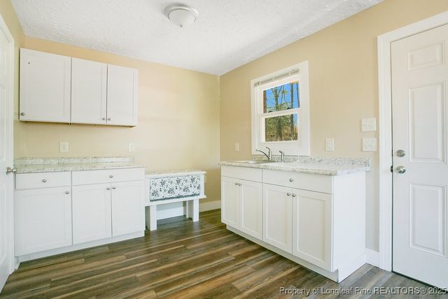 1453 Pamalee Drive, Fayetteville, NC 28303