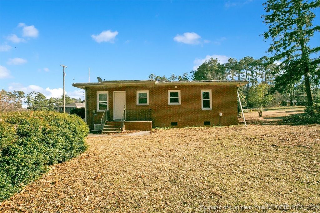 1453 Pamalee Drive, Fayetteville, NC 28303