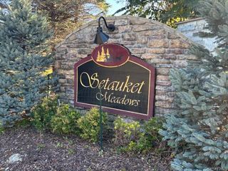 95 Cove Lane, East Setauket, NY 11733