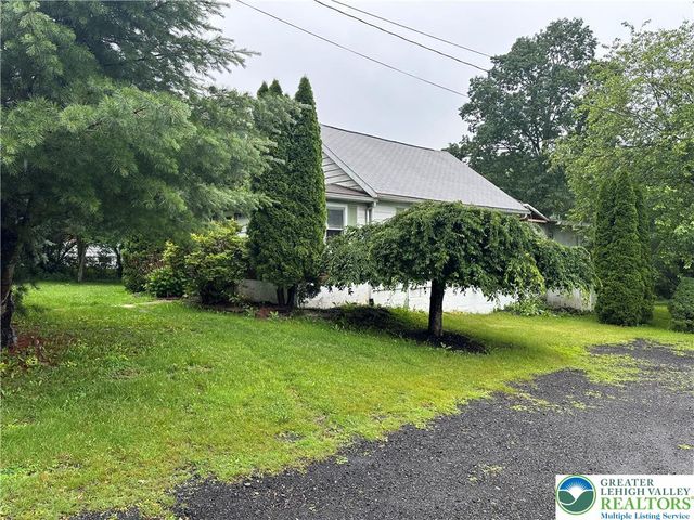 3538 Mountain Road, Washington Twp, PA 18080