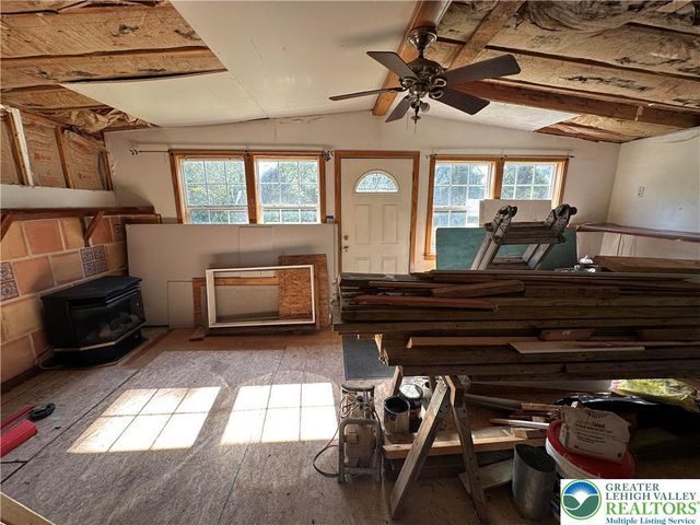 3538 Mountain Road, Washington Twp, PA 18080