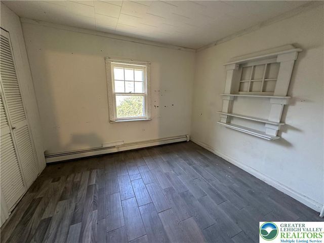 3538 Mountain Road, Washington Twp, PA 18080