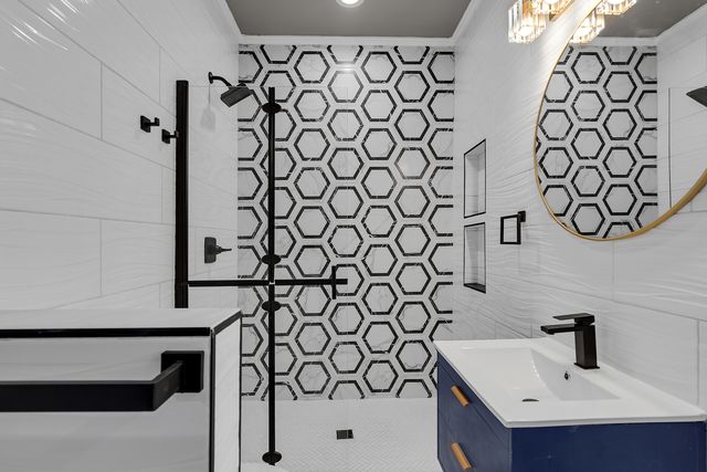 9100 Kenton Avenue, Skokie, IL 60076