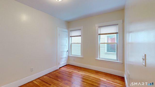 679 Winchester Avenue, New Haven, CT 06511