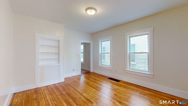 679 Winchester Avenue, New Haven, CT 06511