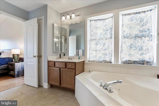 11504 RAMBLING PINES PL. PL, Hagerstown, MD 21742