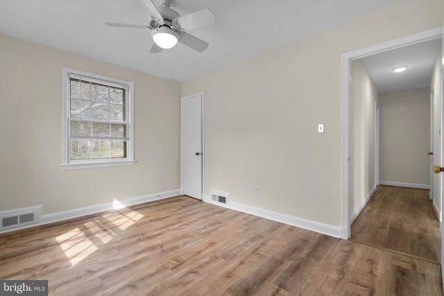 5617 KNOLLWOOD RD, Bethesda, MD 20816