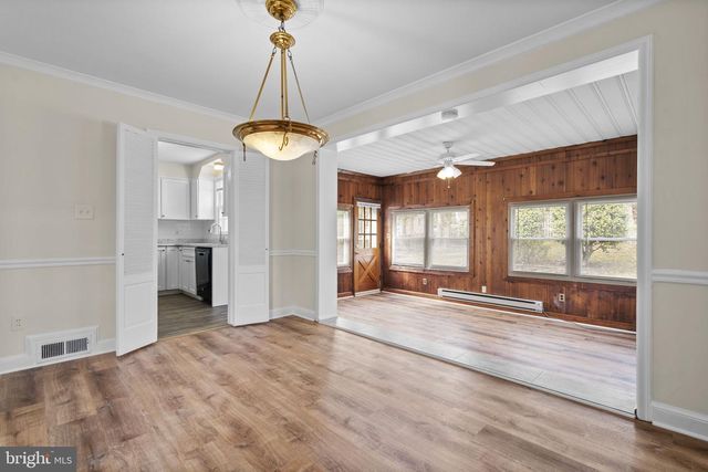 5617 KNOLLWOOD RD, Bethesda, MD 20816