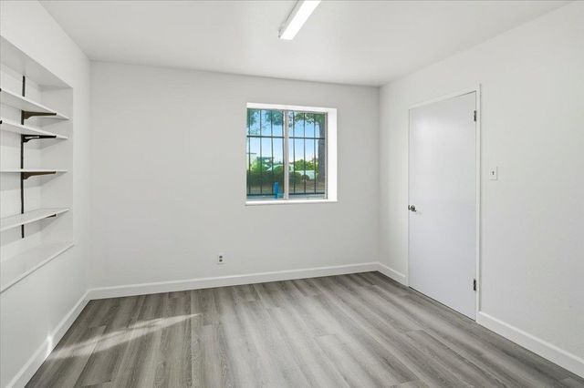 593 Industrial Parkway West, Hayward, CA 94544