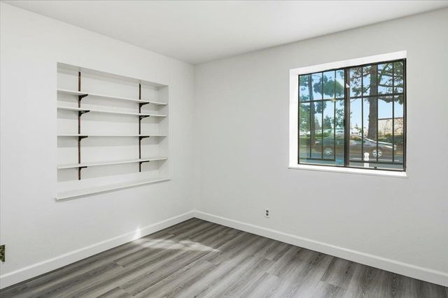 593 Industrial Parkway West, Hayward, CA 94544