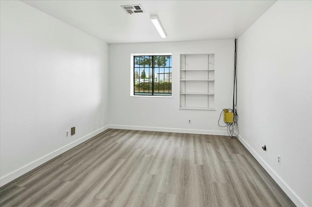 593 Industrial Parkway West, Hayward, CA 94544