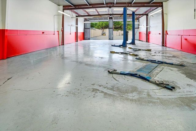 593 Industrial Parkway West, Hayward, CA 94544