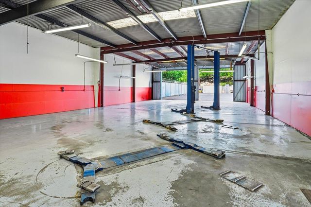 593 Industrial Parkway West, Hayward, CA 94544