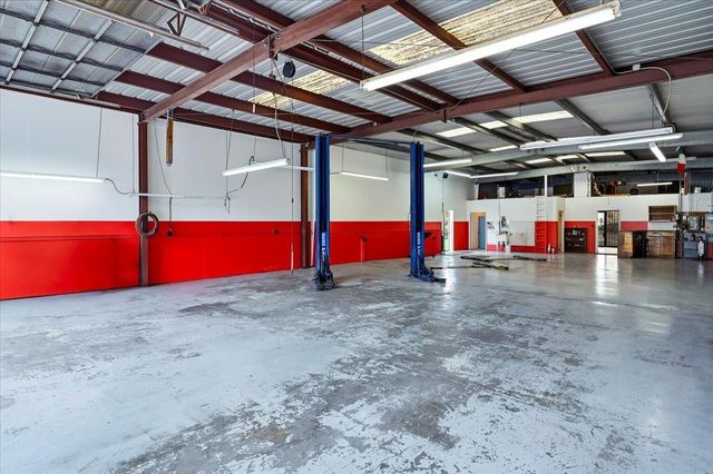 593 Industrial Parkway West, Hayward, CA 94544