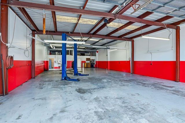 593 Industrial Parkway West, Hayward, CA 94544