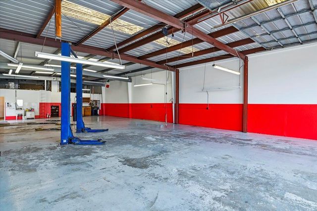 593 Industrial Parkway West, Hayward, CA 94544