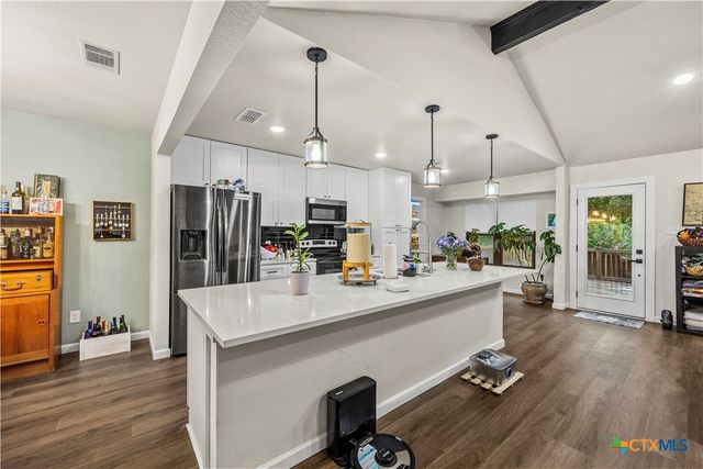 3702 Valley View Drive, Temple, TX 76502