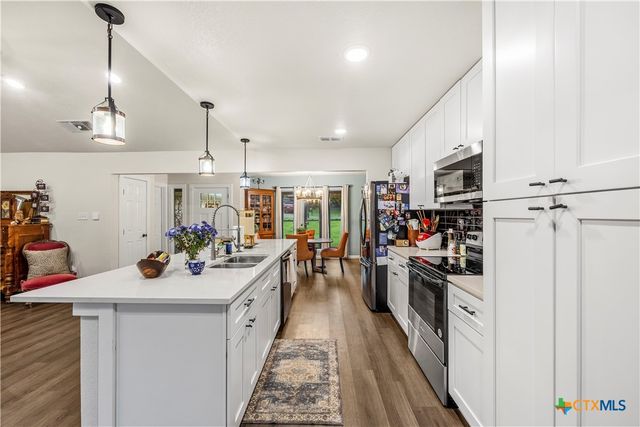 3702 Valley View Drive, Temple, TX 76502