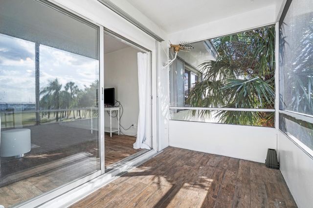 2851 E Golf Boulevard 205, Pompano Beach, FL 33064