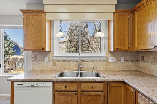 19418 E Crestridge Circle, Centennial, CO 80015