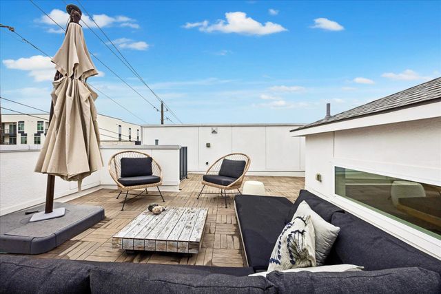 1002 Concordia Ave, Austin, TX 78705