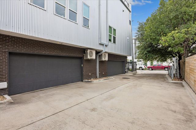 1002 Concordia Ave, Austin, TX 78705