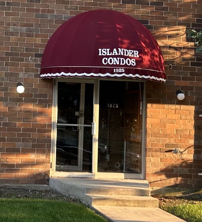 1925 Canal Street 3A, Blue Island, IL 60406