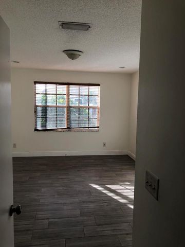 401 SW 120th Avenue, Pembroke Pines, FL 33025