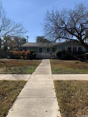 410 Rilla Vista, San Antonio, TX 78216