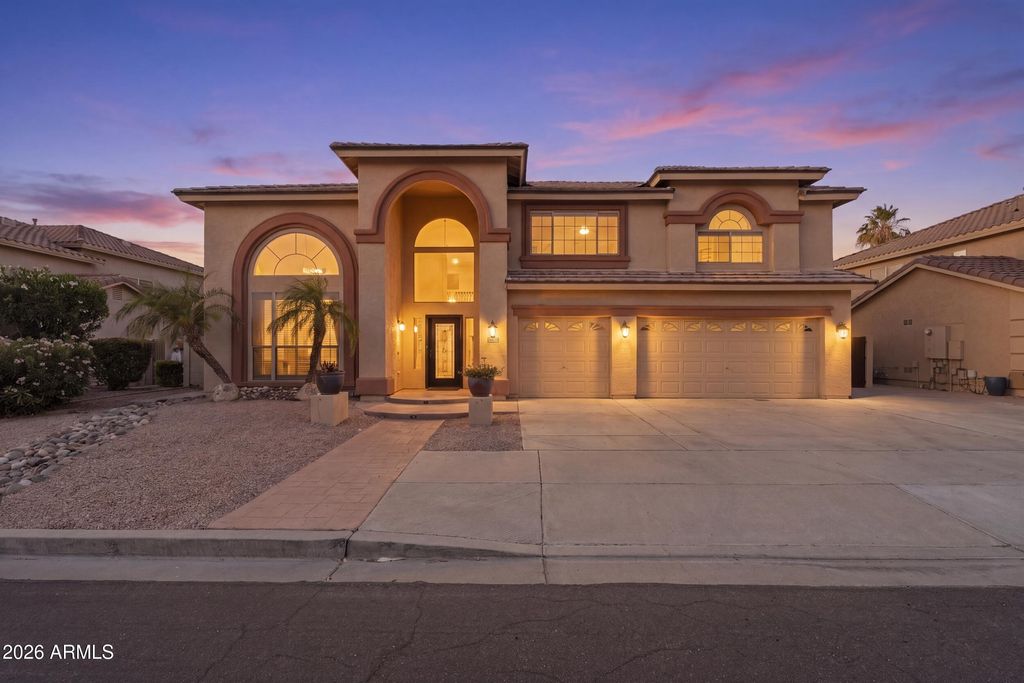12925 W LLANO Drive, Litchfield Park, AZ 85340