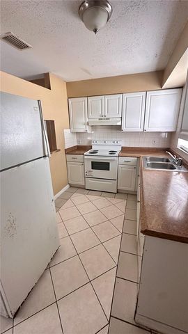 3760 135TH AVENUE, Largo, FL 33771