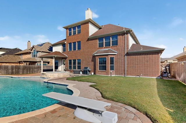 10309 Crowne Pointe Lane, Fort Worth, TX 76244