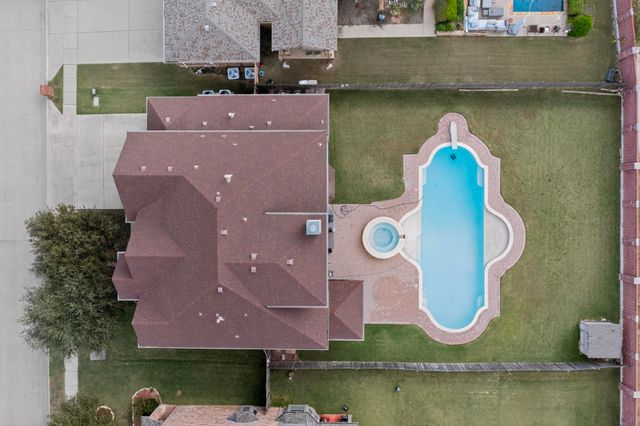 10309 Crowne Pointe Lane, Fort Worth, TX 76244