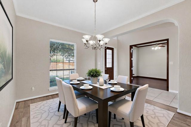 10309 Crowne Pointe Lane, Fort Worth, TX 76244