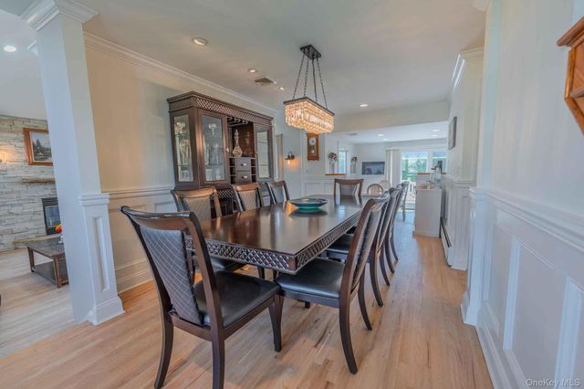 484 Washington Avenue, Lindenhurst, NY 11757